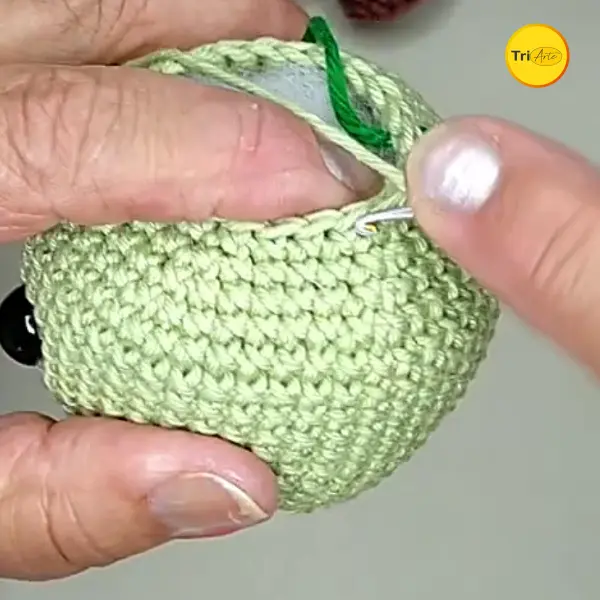 Receita de Amigurumi Baby Yoda - PDF Ilustrado 3