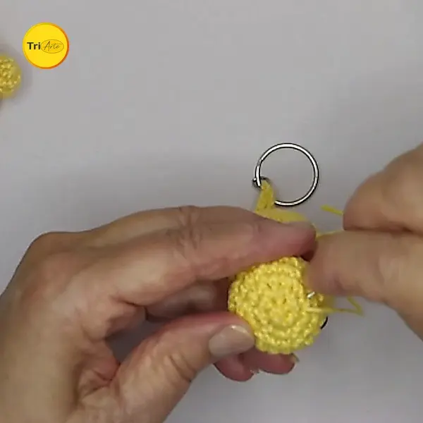 Receita de Amigurumi Chaveiro Pikachu - PDF Ilustrado 2