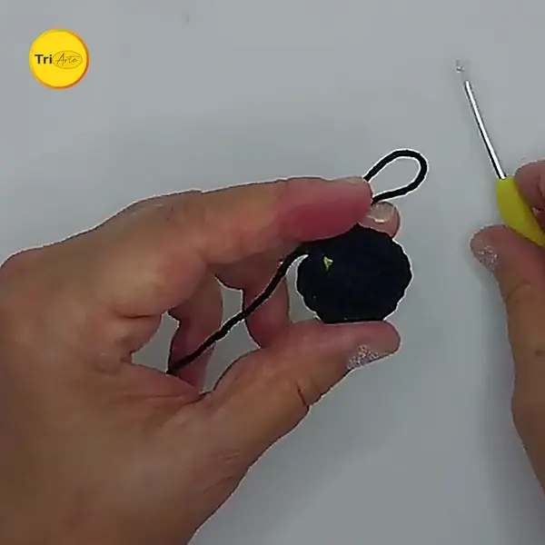 Receita de Amigurumi Super Homem - PDF Ilustrado 3