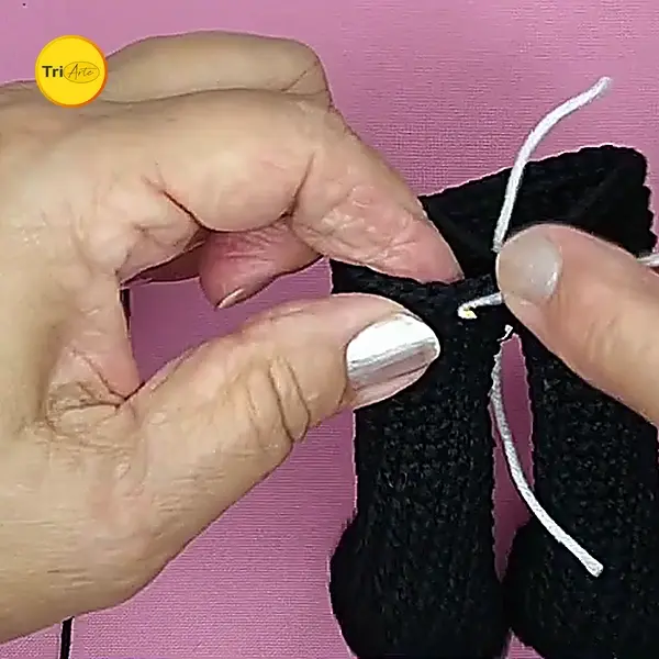 Receita de Amigurumi Wandinha - PDF Ilustrado 3